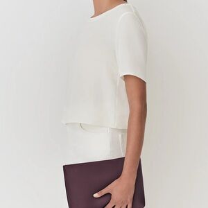 Cuyana Small Zipper Pouch in Cherry